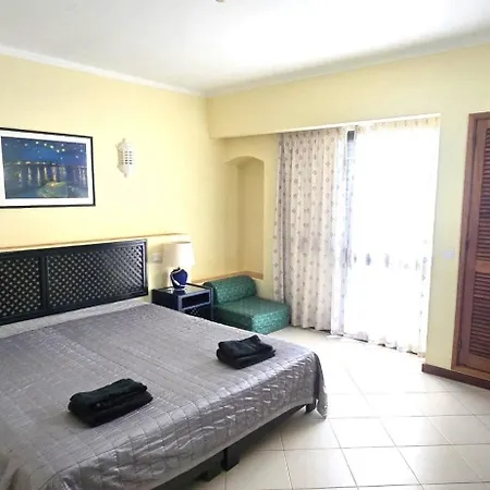 Centre View Apartment Albufeira
